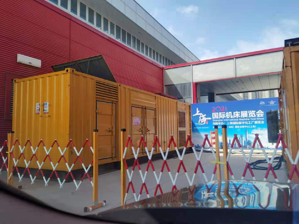 内乡出租发电机-柴油发电机和汽油发电机哪个更好一些?