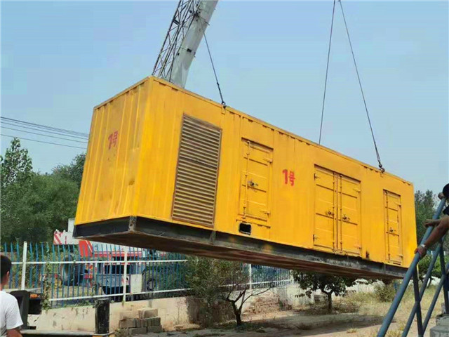 内乡300KW柴油发电机组油耗是多少?